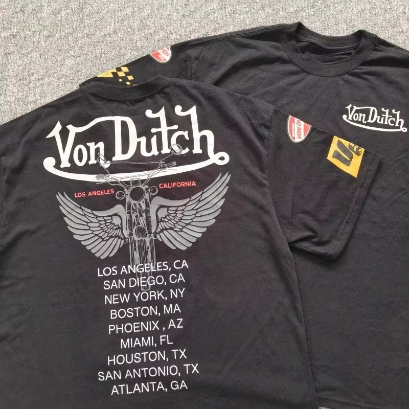 Streetwear Brand Marketing - T-shirt in cotone con grafica City